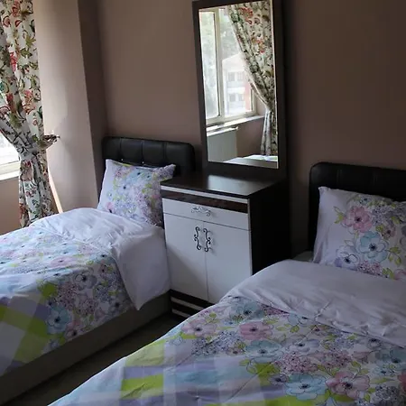 Apartamento Abbasi Apart 2
